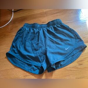 Nike dri-fit women’s Running Shorts size xs